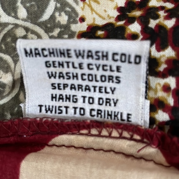 Tulip women’s cotton button down tunic, Size Small (runs more like a medium). - Picture 9 of 9